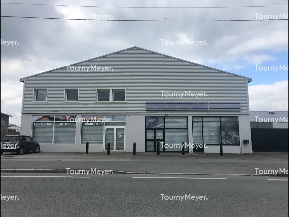 Local d’activités dans Rennes à louer Photo de l’immeuble– Image 1 sur 2