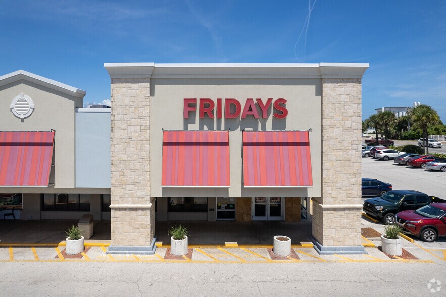 125-247 E Granada Blvd, Ormond Beach, FL à louer - Photo de l’immeuble – Image 3 sur 9