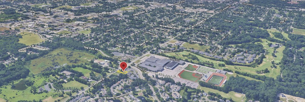 460 Vale Park Rd, Valparaiso, IN à vendre - Photo de l’immeuble – Image 2 sur 5