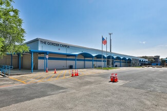 Plus de détails pour 4343 W Commerce St, San Antonio, TX - Spécialisé à vendre