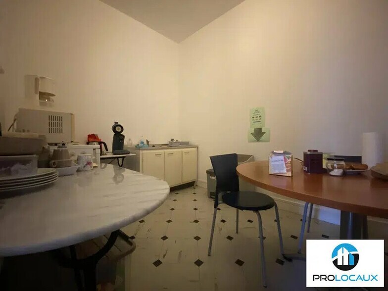 Bureau dans Maromme à vendre - Photo intérieure – Image 3 sur 9