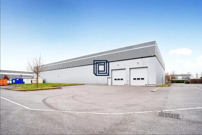 Plus de détails pour Industriel/Logistique à louer