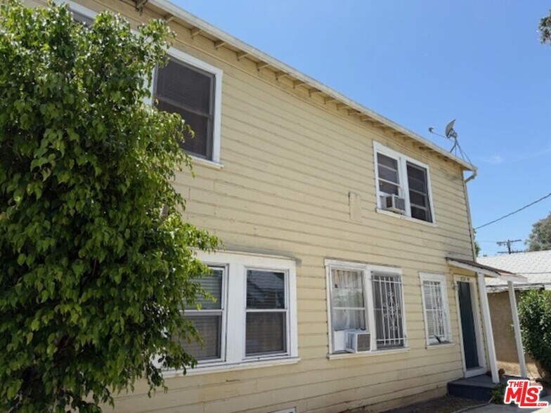 5724-5726 La Mirada Ave, Los Angeles, CA à vendre - Photo de l’immeuble – Image 3 sur 23