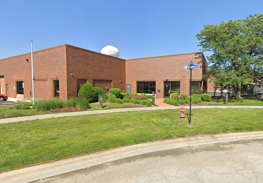 1001 Entry Dr, Bensenville, IL à vendre - Photo de l’immeuble – Image 1 sur 29