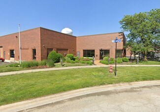 Plus de détails pour 1001 Entry Dr, Bensenville, IL - Industriel/Logistique à vendre