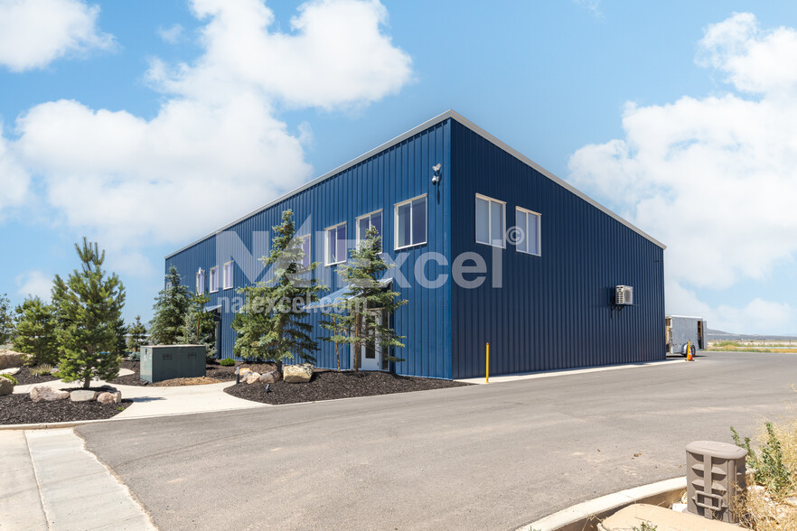 611 Aviation Way, Cedar City, UT à vendre - Photo principale – Image 1 sur 4