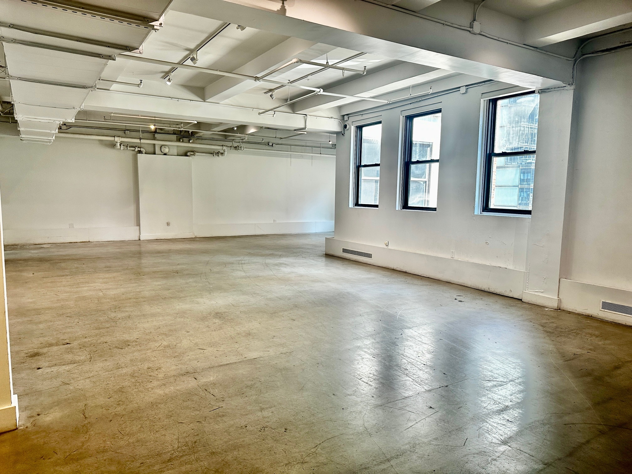 24-26 W 57th St, New York, NY à louer Photo intérieure– Image 1 sur 3