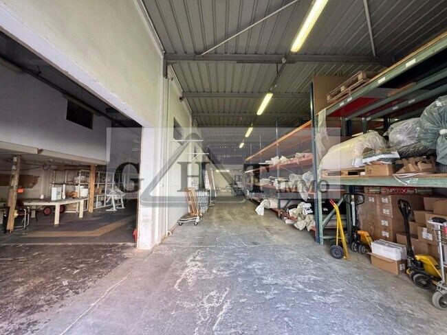 Plus de détails pour Industriel/Logistique à vendre
