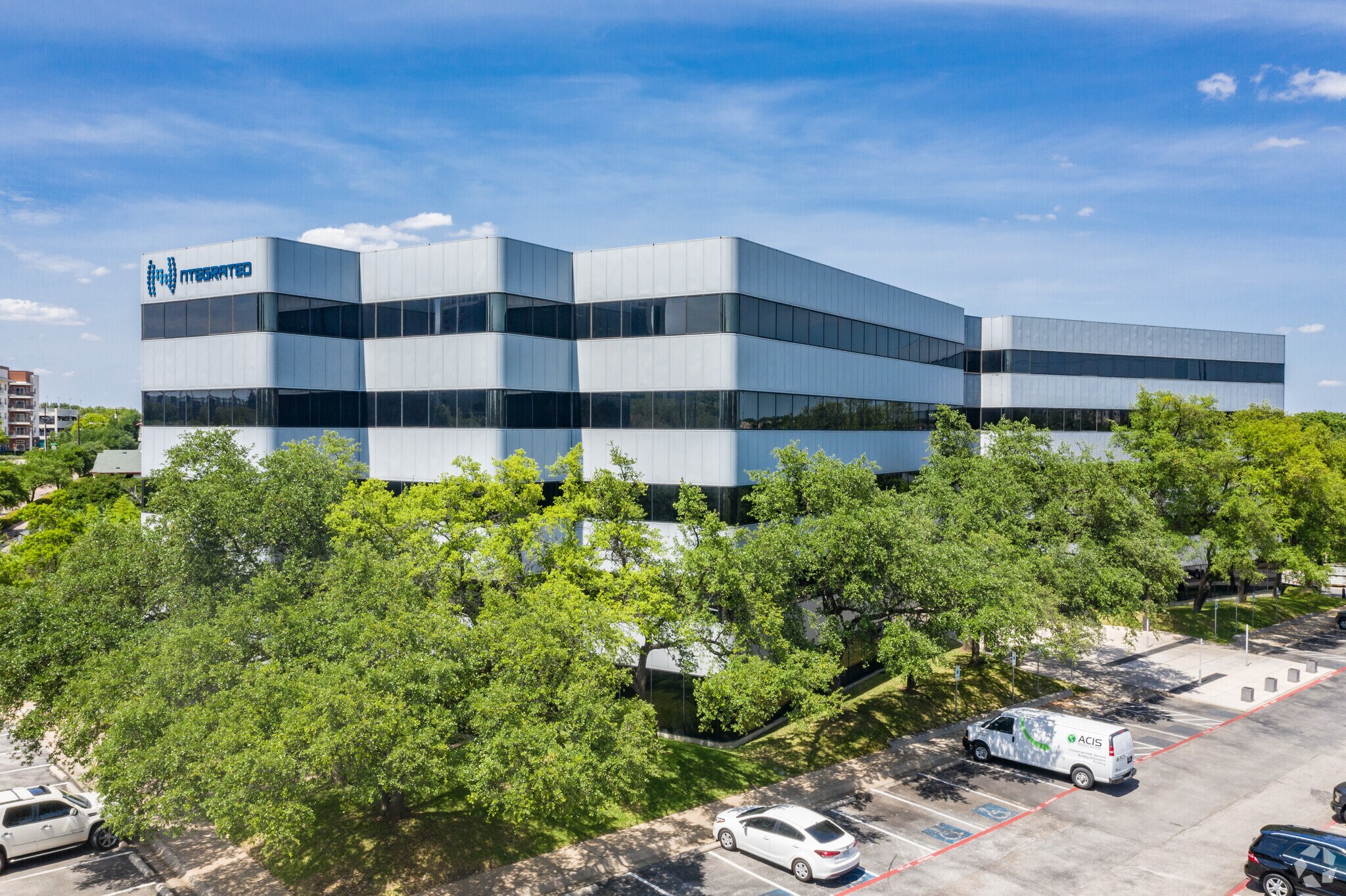 15400 Knoll Trail Dr, Dallas, TX à vendre Photo principale– Image 1 sur 26