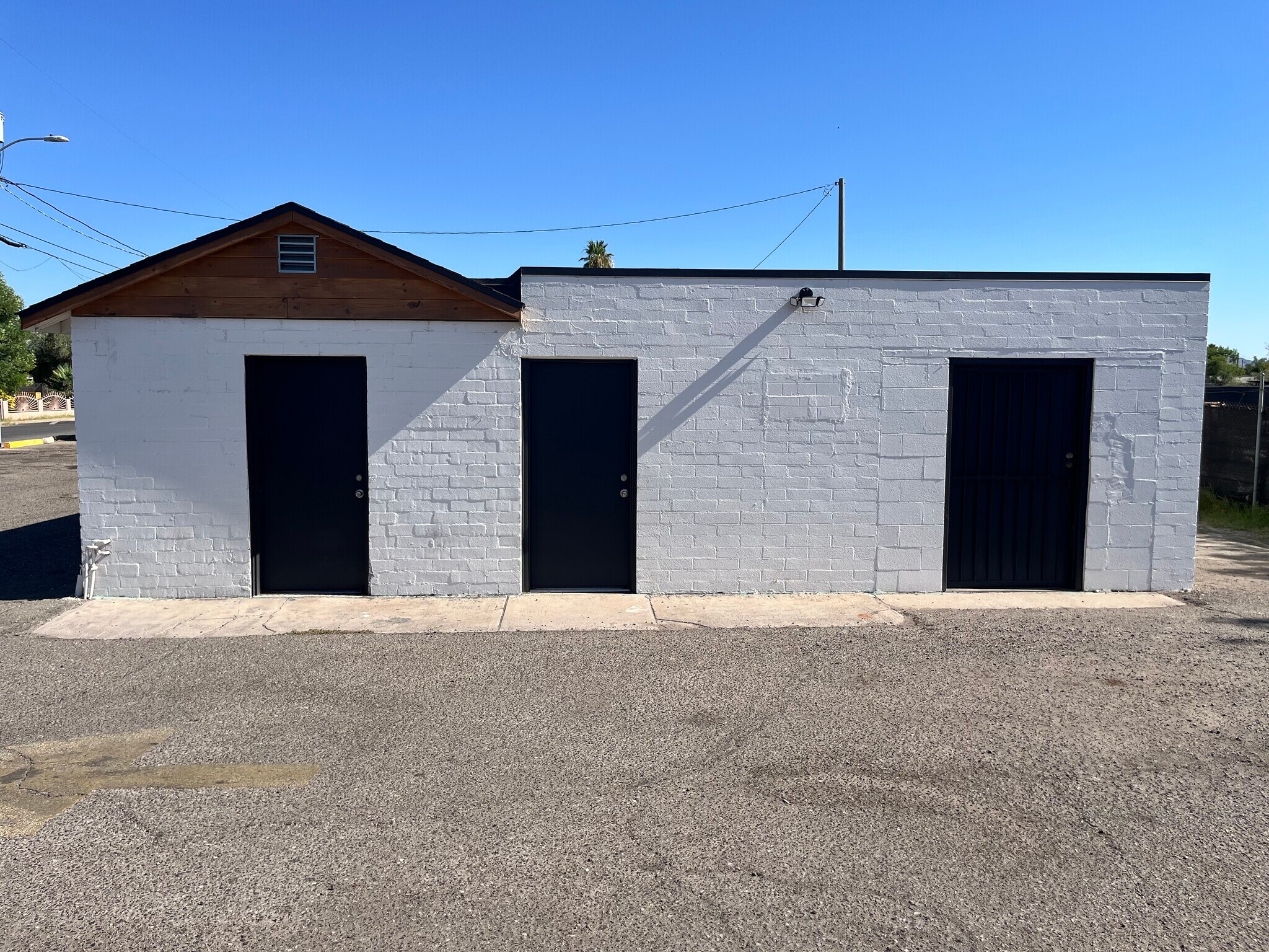 2538 E McDowell Rd, Phoenix, AZ à louer Photo principale– Image 1 sur 21