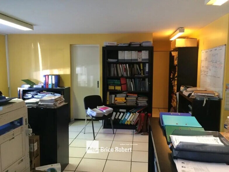 13 Rue Du Canal, Villeurbanne à louer - Photo intérieure – Image 2 sur 3