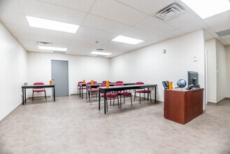435 Notre Dame Av, Sudbury, ON à louer Photo de l’immeuble– Image 1 sur 8