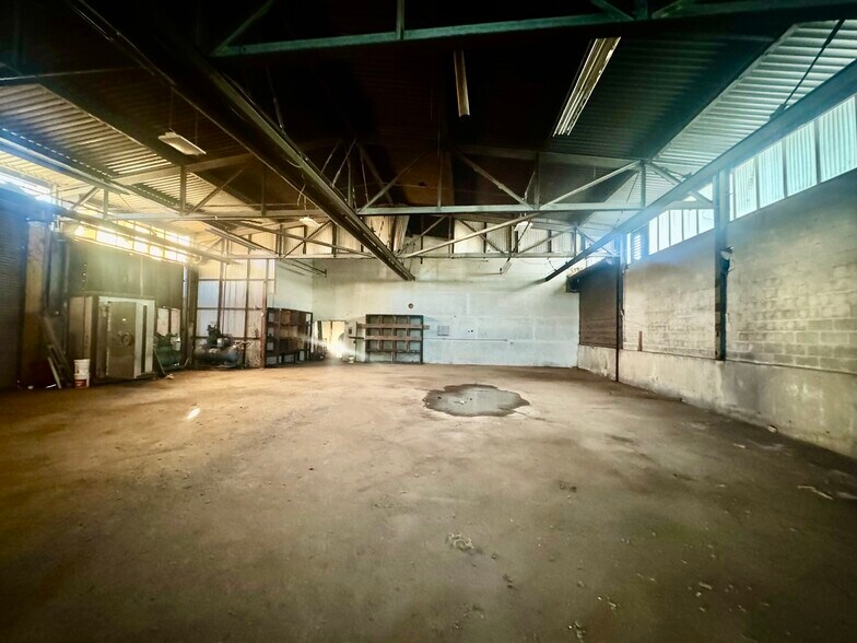 420 John Fitch Blvd, South Windsor, CT à vendre - Photo de l’immeuble – Image 3 sur 10