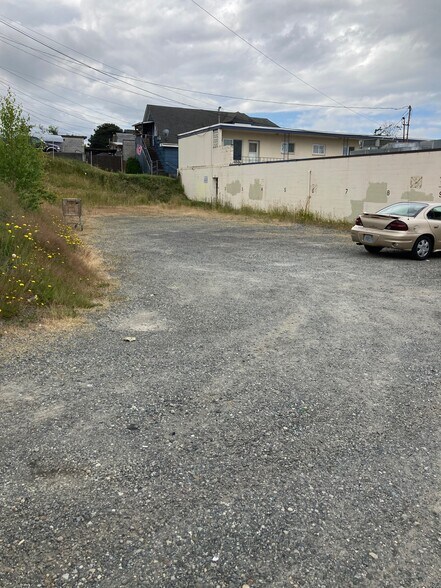 3105 Hoyt Ave, Everett, WA à louer - Photo de l’immeuble – Image 3 sur 5