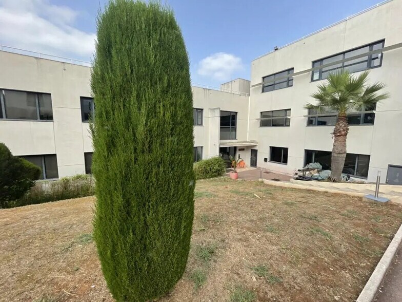 Bureau dans Biot à louer - Photo de l’immeuble – Image 3 sur 8