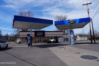 Plus de détails pour 521 E Main St, Palmyra, NY - Local commercial à vendre