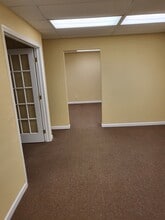 253 Commercial Blvd, Lauderdale-by-the-Sea, FL à louer Photo intérieure– Image 2 sur 4