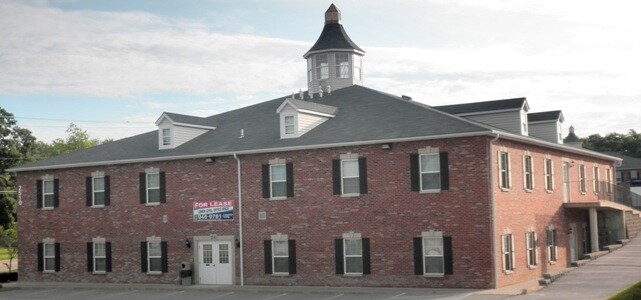2510 S Old Highway 94, Saint Charles, MO à louer - Photo de l’immeuble – Image 3 sur 3
