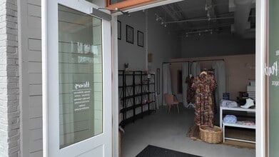 3550 W Lawrenceville St, Duluth, GA à louer - Vidéo sur l’annonce professionnelle