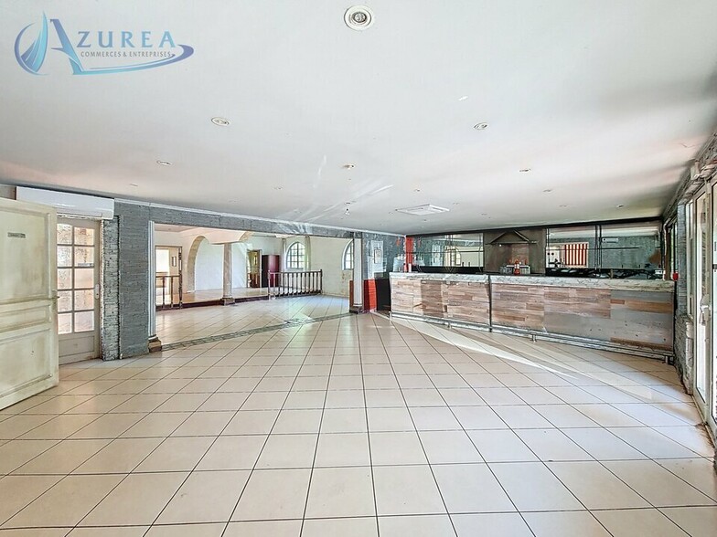 Local commercial dans Cagnes-sur-Mer à vendre - Photo intérieure – Image 1 sur 12