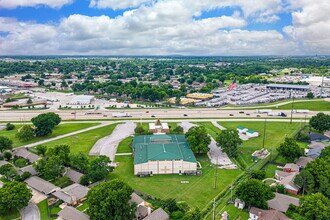 8730 E Skelly Dr, Tulsa, OK - Vue aérienne vue de carte