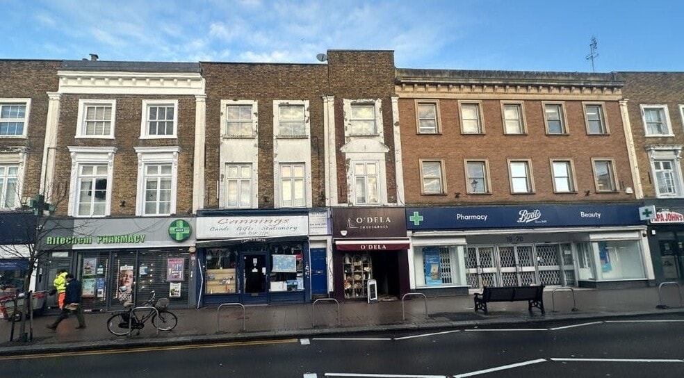 21 Victoria Rd, Surbiton à vendre - Photo de l’immeuble – Image 1 sur 5