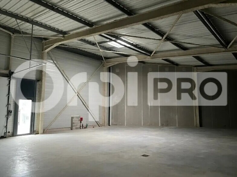 38 Rue Montcalm, La Rochelle à louer - Photo de l’immeuble – Image 1 sur 5