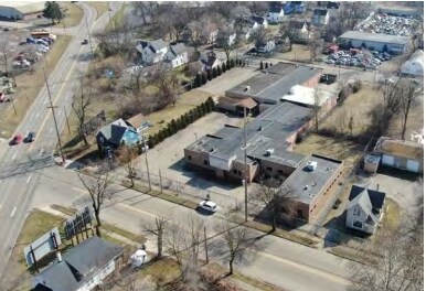 1206 E Crosstown Pky, Kalamazoo, MI à louer Photo principale– Image 1 sur 38