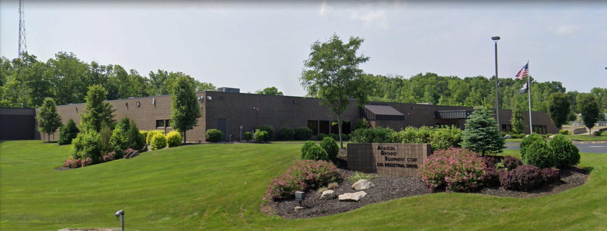 230 Industrial Dr, Franklin, OH à vendre Photo de l’immeuble– Image 1 sur 14
