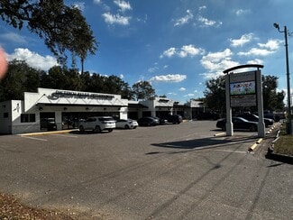 Plus de détails pour 401 S Parsons Ave, Brandon, FL - Local commercial à louer