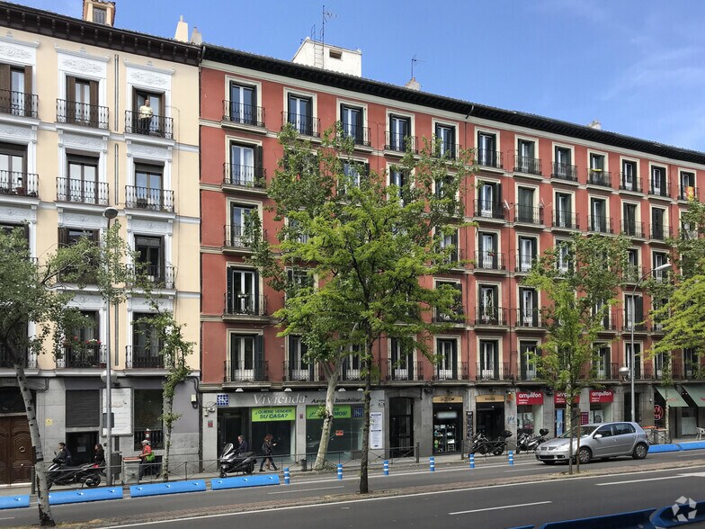 Bureau dans Madrid, Madrid à louer - Photo de l’immeuble – Image 1 sur 1