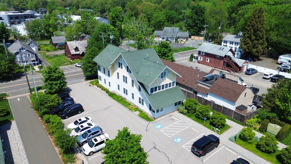 90 Wall St, Madison, CT à louer - Photo de l’immeuble – Image 3 sur 18