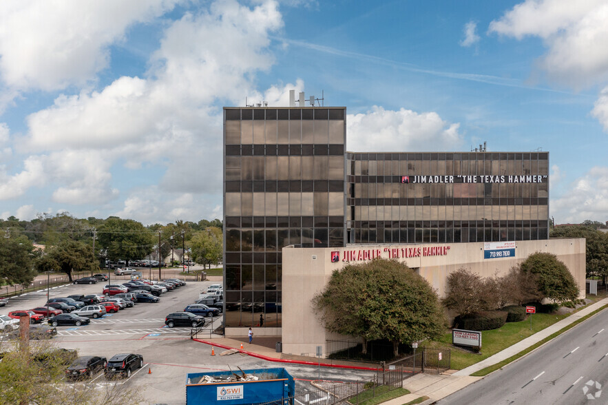 12605 East Fwy, Houston, TX à louer - Photo de l’immeuble – Image 2 sur 18