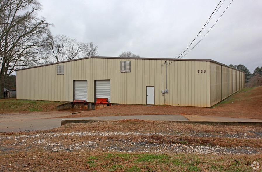 733 16th Ct, Alexander City, AL à vendre - Photo principale – Image 1 sur 3