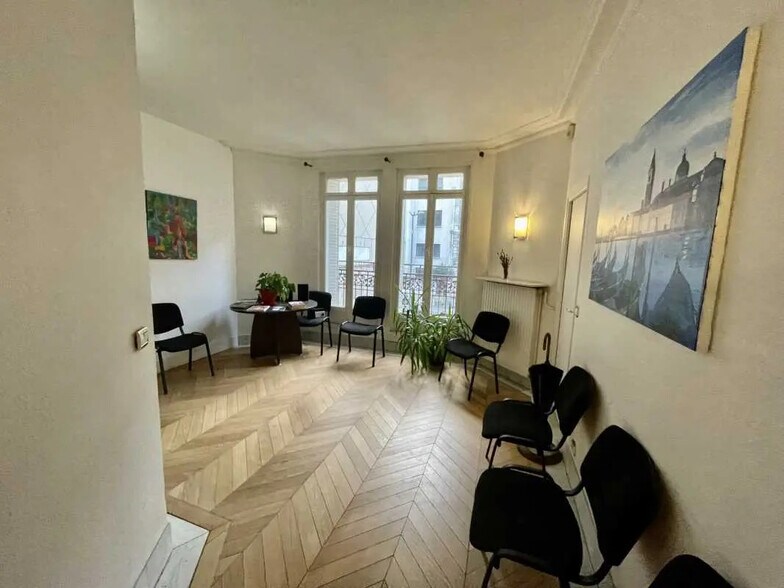 Bureau dans Rouen à louer - Photo de l’immeuble – Image 2 sur 8