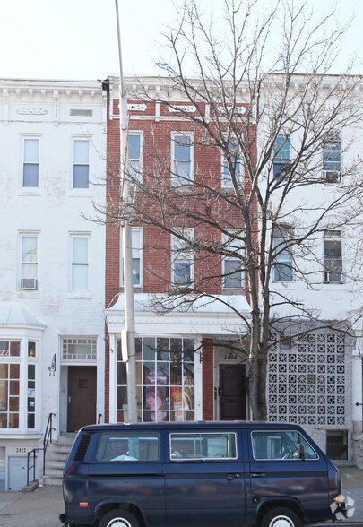 2424 N Charles St, Baltimore, MD à vendre - Photo principale – Image 1 sur 2