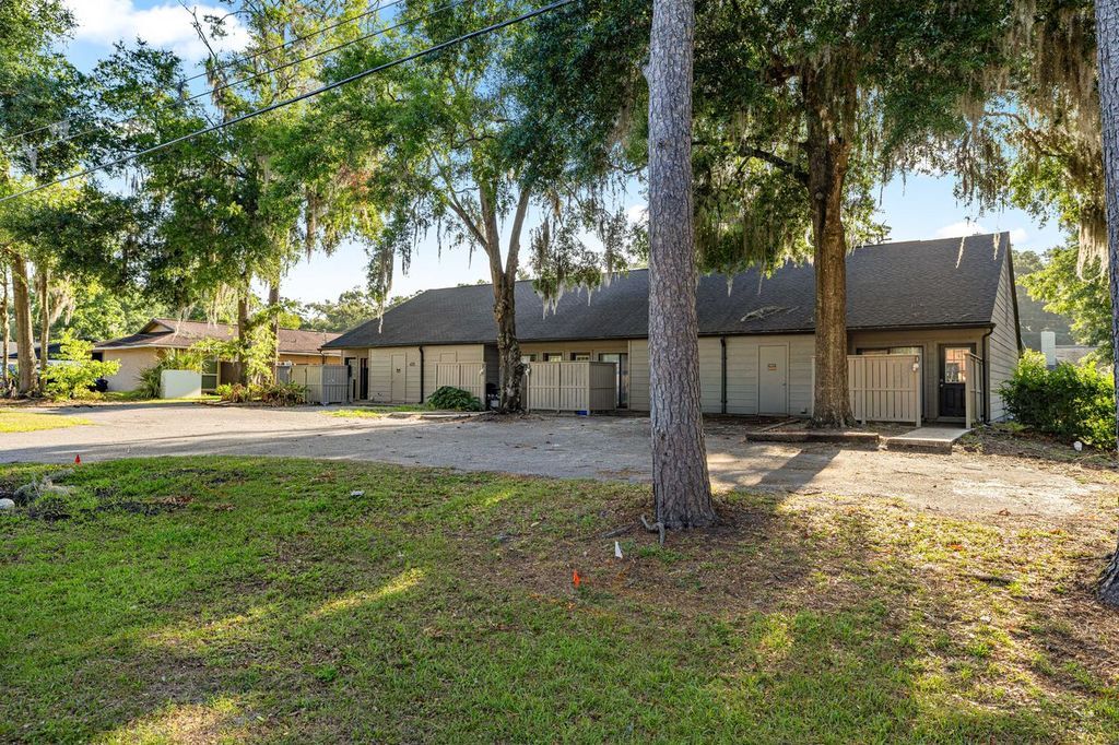 4111 SE 22nd Ave, Ocala, FL à vendre Photo de l’immeuble– Image 1 sur 19