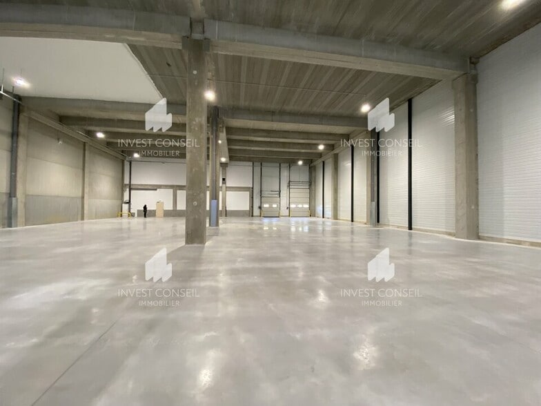 Local d’activités dans Nanterre à louer - Photo intérieure – Image 3 sur 9