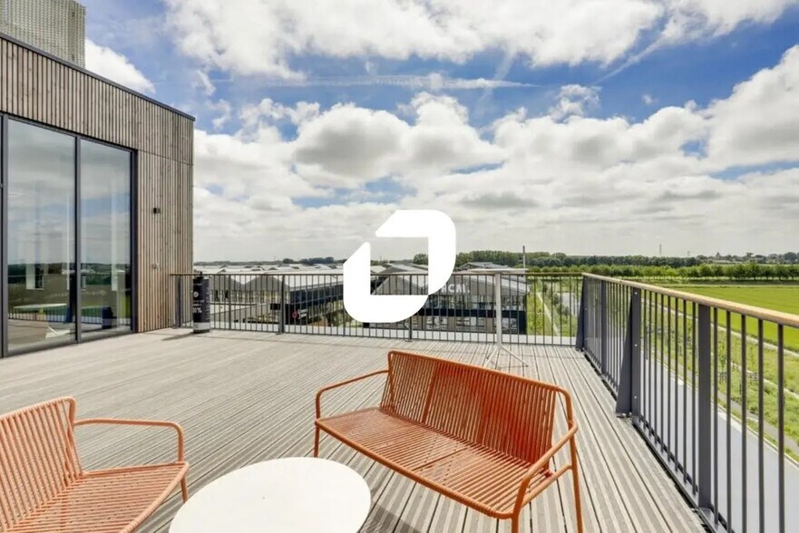 2 Rue Héraclès, Villeneuve-d'Ascq à louer - Photo de l’immeuble – Image 3 sur 17