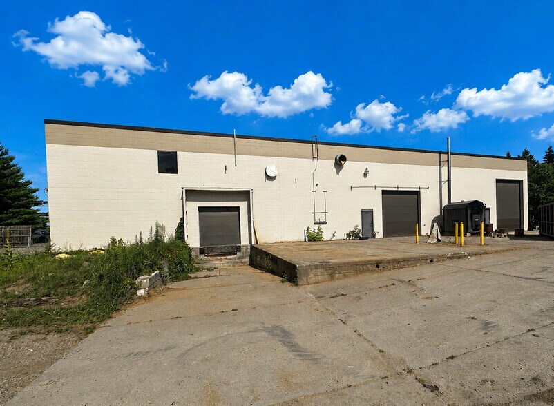 16030 NE Central Ave, Ham Lake, MN à vendre - Photo de l’immeuble – Image 2 sur 14
