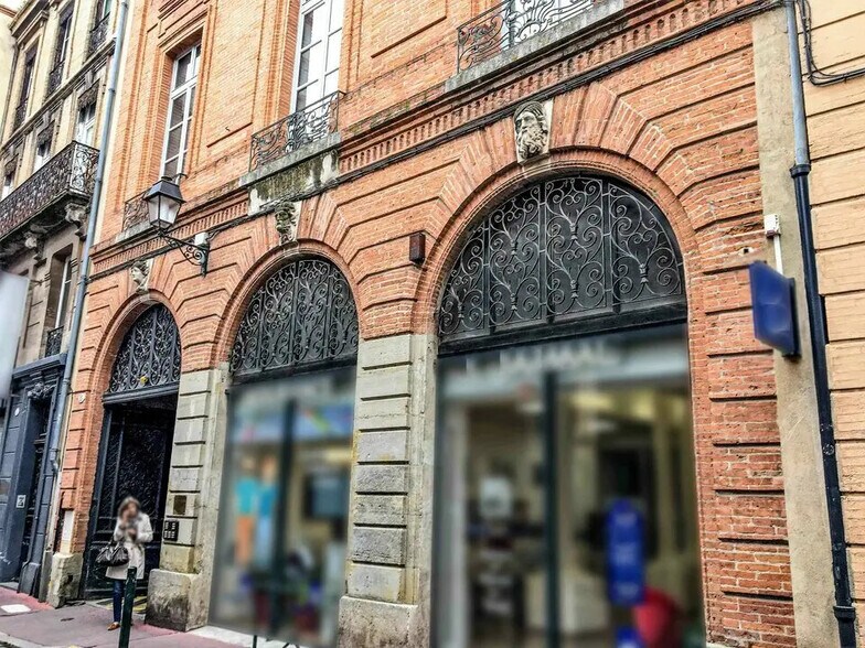 Local commercial dans Toulouse à vendre - Photo de l’immeuble – Image 1 sur 8