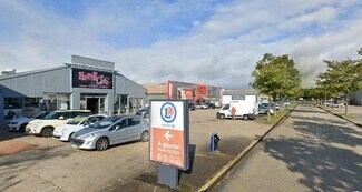 Plus de détails pour Local d'activités à louer