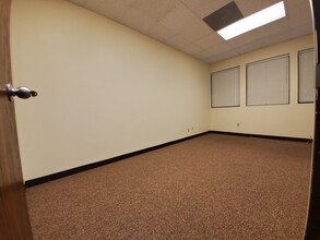 1408 Fort Crook Rd S, Bellevue, NE à louer Photo intérieure– Image 1 sur 7