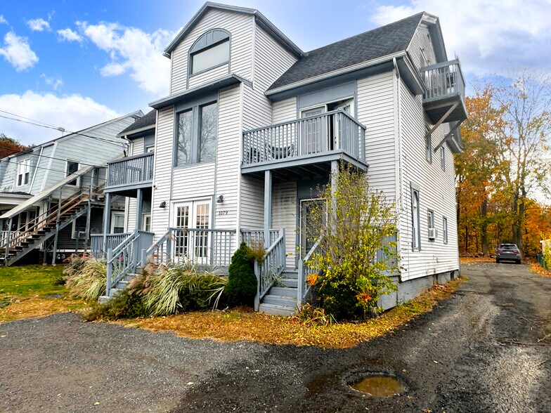 1079 Broad St, Meriden, CT à vendre - Photo de l’immeuble – Image 3 sur 14