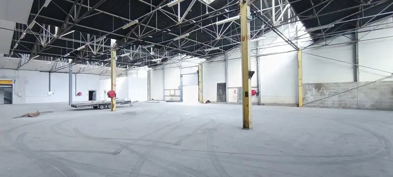 Industriel/Logistique dans Périgny à louer Photo intérieure– Image 1 sur 7