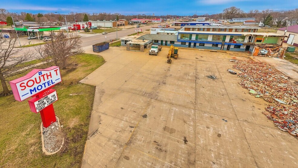 1004 S Grand Ave, Spencer, IA à vendre - Aérien – Image 1 sur 4