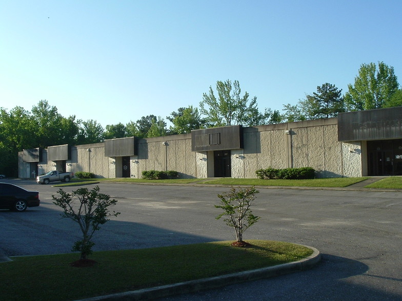 1125 N Corporate Dr, Mobile, AL à louer - Photo de l’immeuble – Image 1 sur 5