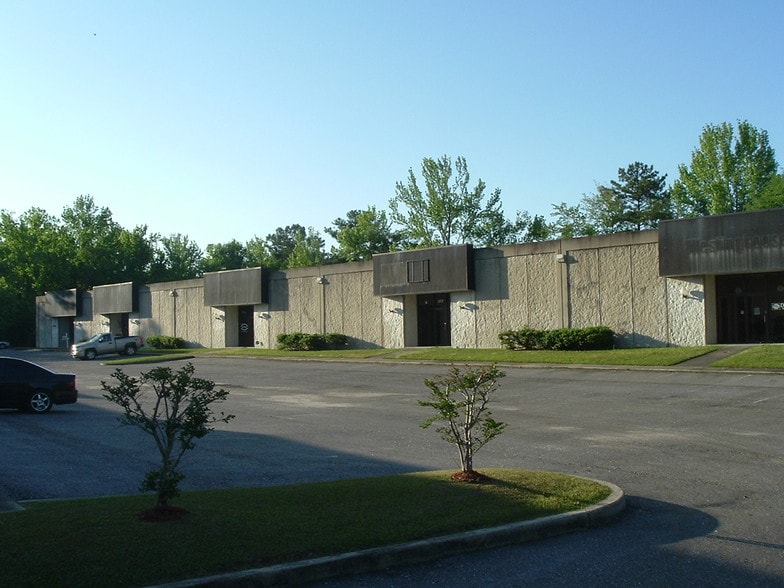 1125 N Corporate Dr, Mobile, AL à louer - Photo principale – Image 1 sur 4