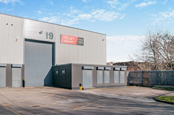 9-19 Lenton Dr, Leeds à louer - Photo de l’immeuble – Image 3 sur 8