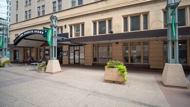 7 1st Ave SW, Rochester, MN à louer Photo intérieure– Image 2 sur 4